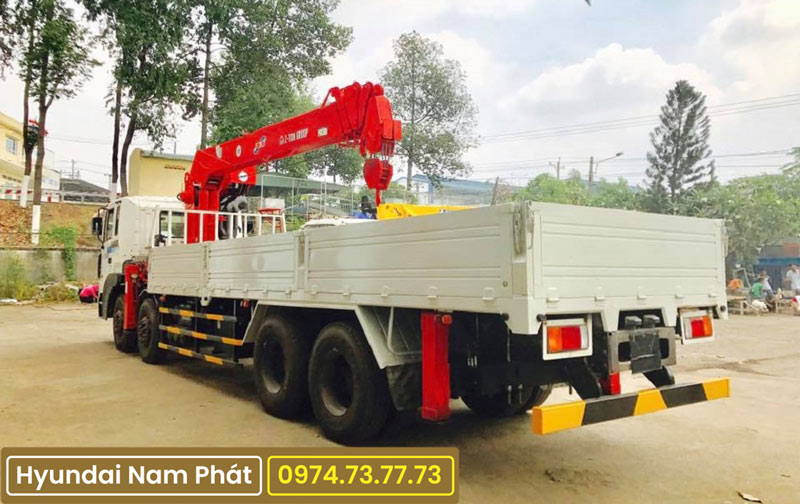 Xe Tải Hyundai HD320 4 Chân Gắn Cẩu 12 Tấn Atom 1205